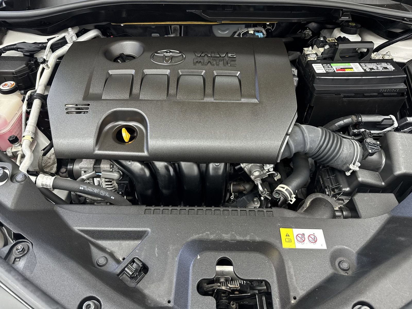 Used 2021 Toyota C-HR XLE image 45