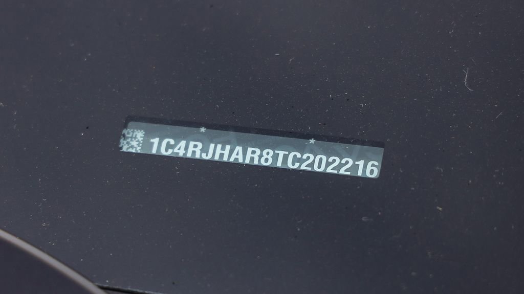 New 2026 Jeep Grand Cherokee Altitude AWD/4WD image 32