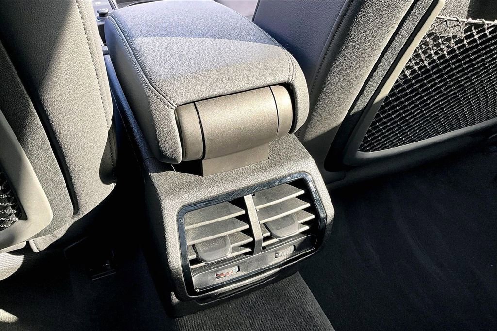 Used 2025 Audi Q3 2.0T Premium Plus w/ Premium Plus Package image 10