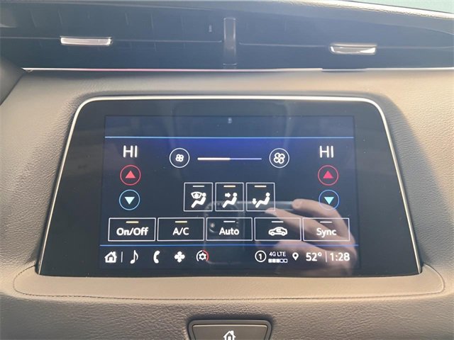 Certified 2023 Cadillac XT4 Luxury image 29