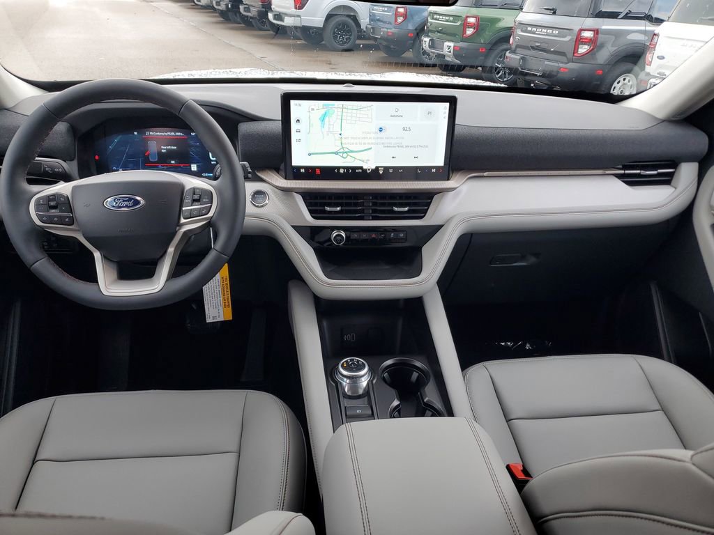 New 2026 Ford Explorer Active w/ Active Comfort Package image 12