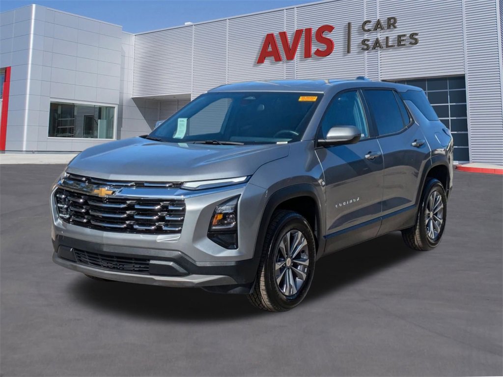 Used 2025 Chevrolet Equinox LT image 1