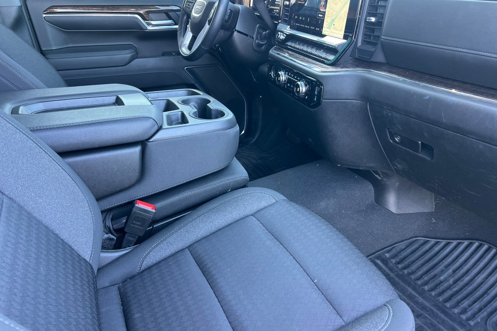 Used 2023 GMC Sierra 1500 Elevation image 19