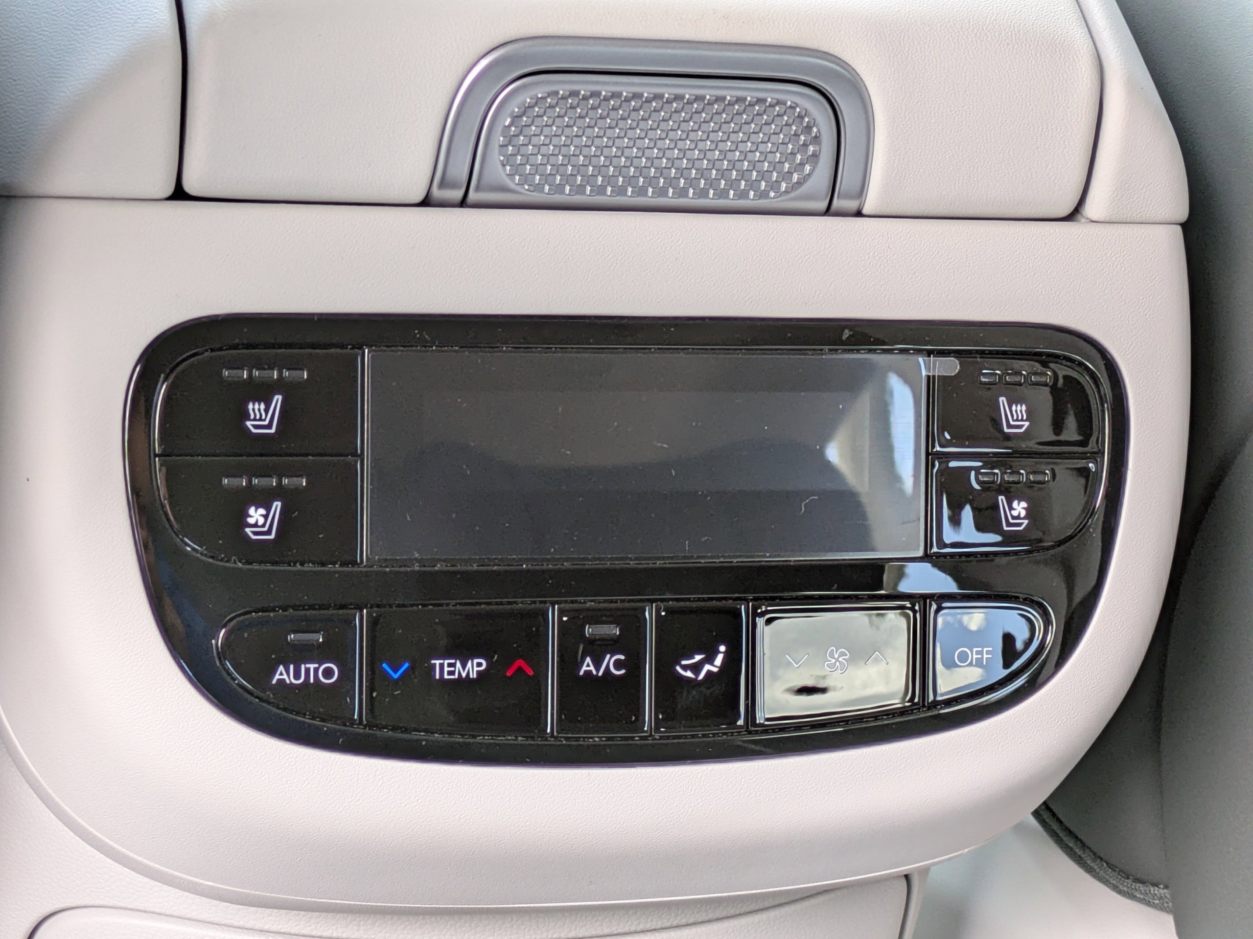 New 2026 Hyundai Ioniq 9 Calligraphy image 17