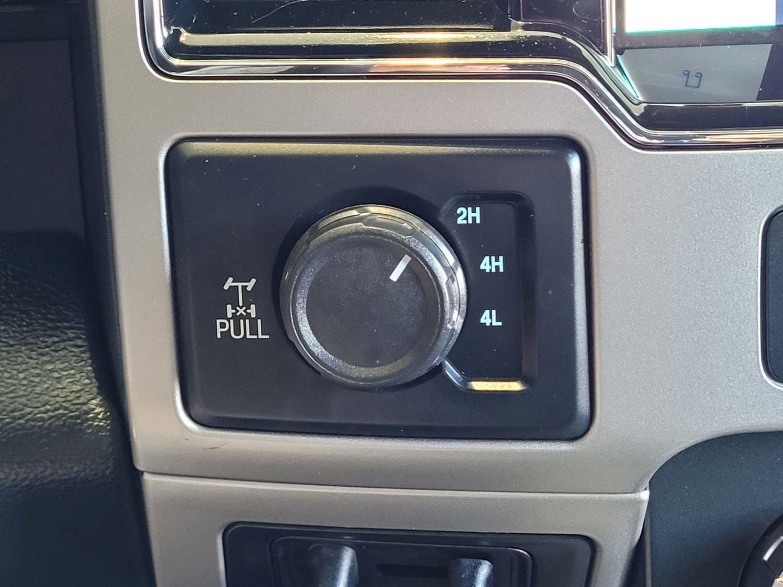 Used 2022 Ford F250 Lariat w/ Lariat Ultimate Package image 16