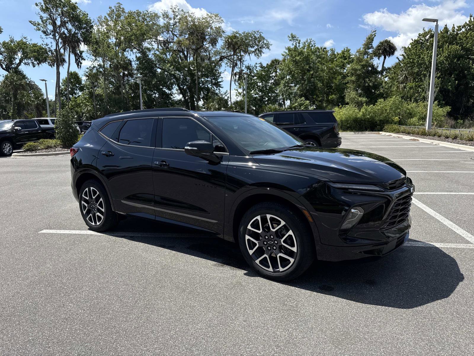 Used 2024 Chevrolet Blazer RS FWD image 1