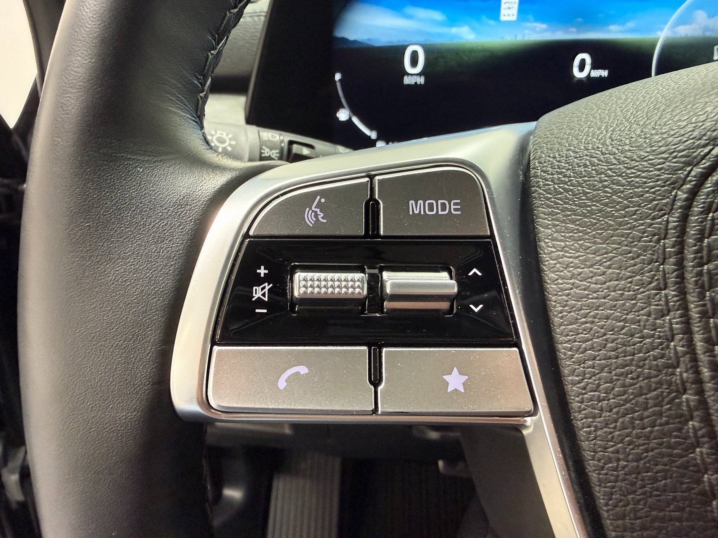 Used 2025 Kia Telluride SX Prestige X-Line image 22