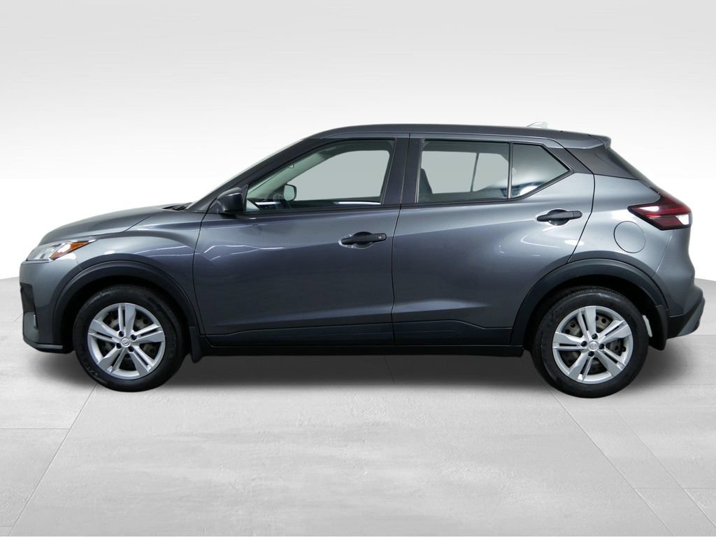 Used 2023 Nissan Kicks S FWD image 6