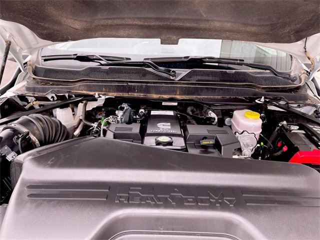 Used 2024 RAM 2500 Laramie w/ Safety Group image 25