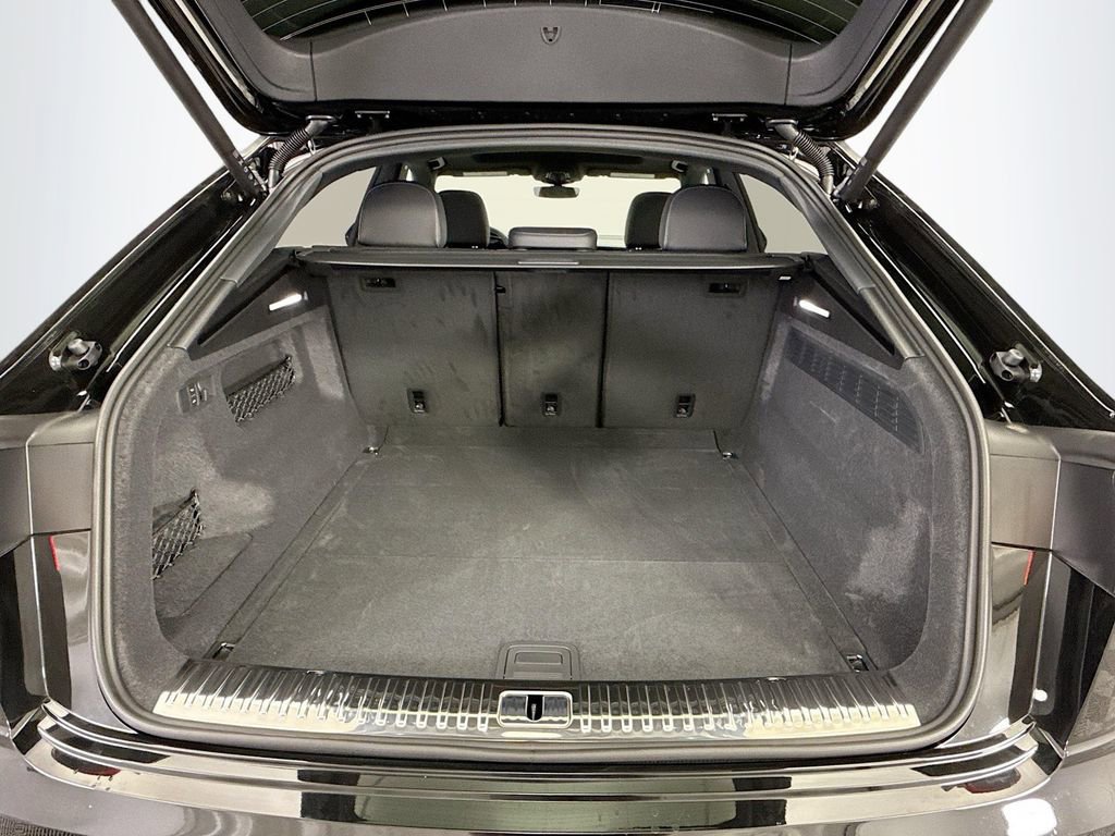 New 2026 Audi Q8 Premium Plus image 27