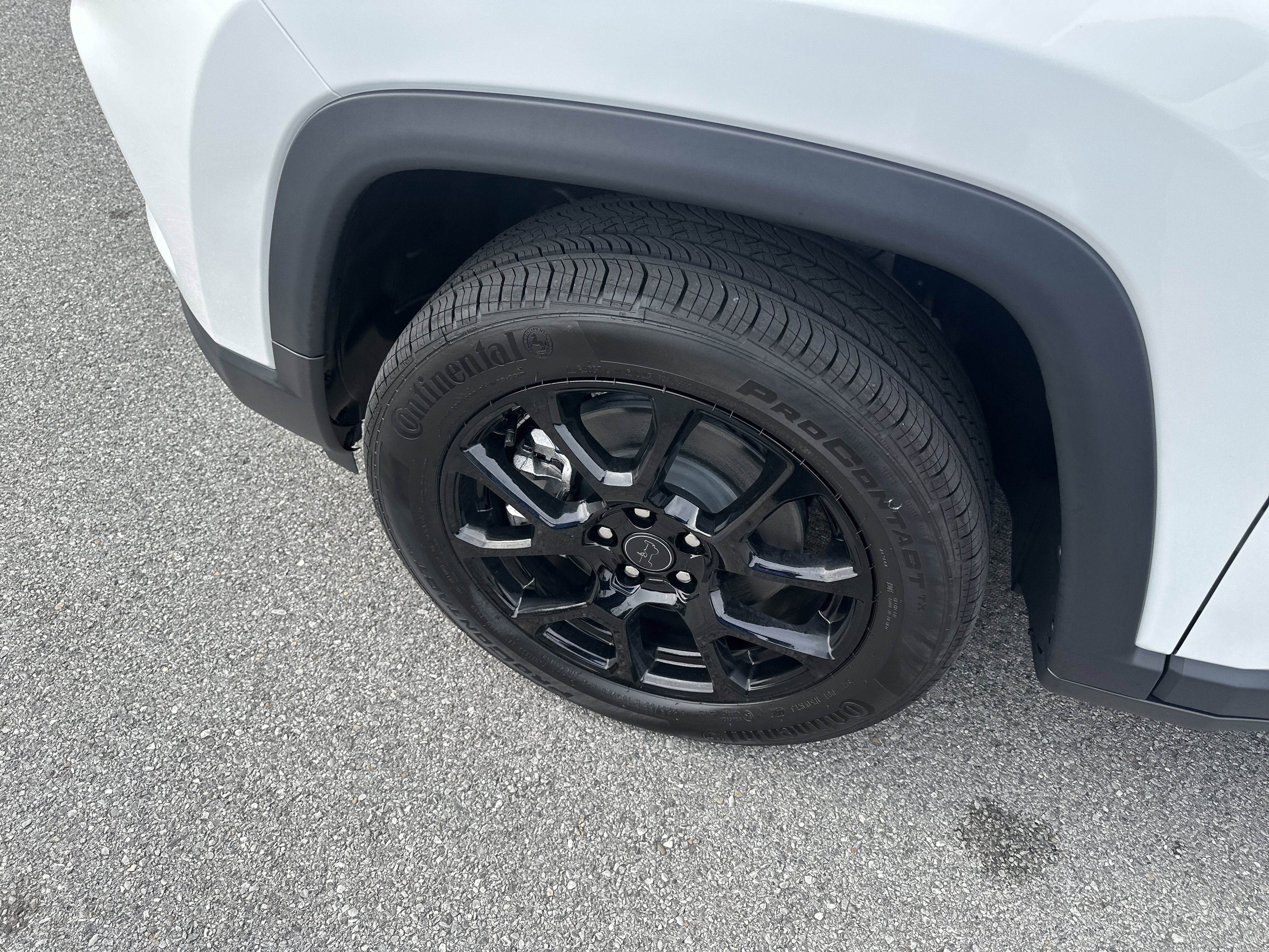 New 2026 Jeep Compass Latitude AWD/4WD image 11