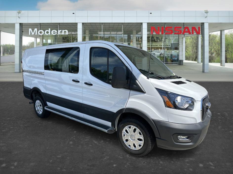 Used 2025 Ford Transit 250 Low Roof w/ Exterior Upgrade Package RWD image 7