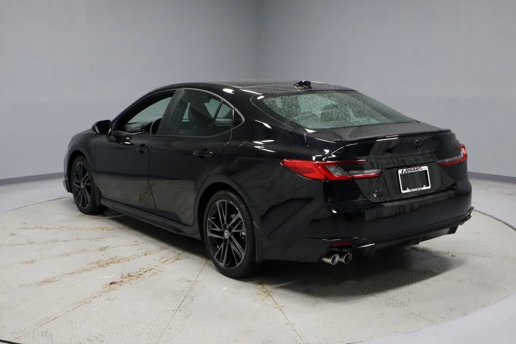 Used 2025 Toyota Camry XSE AWD/4WD image 9
