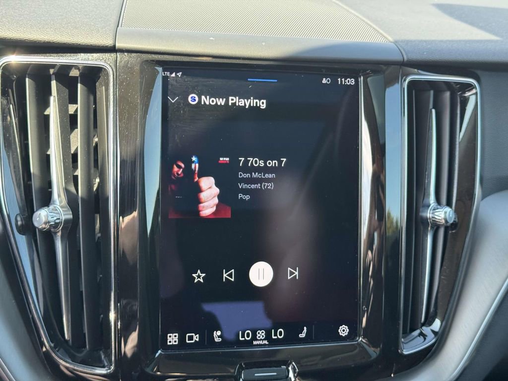 Used 2023 Volvo XC60 B5 Core w/ Climate Package image 25