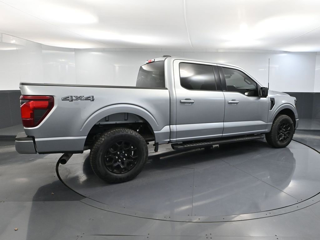 Used 2024 Ford F150 XLT w/ XLT Black Appearance Package image 6