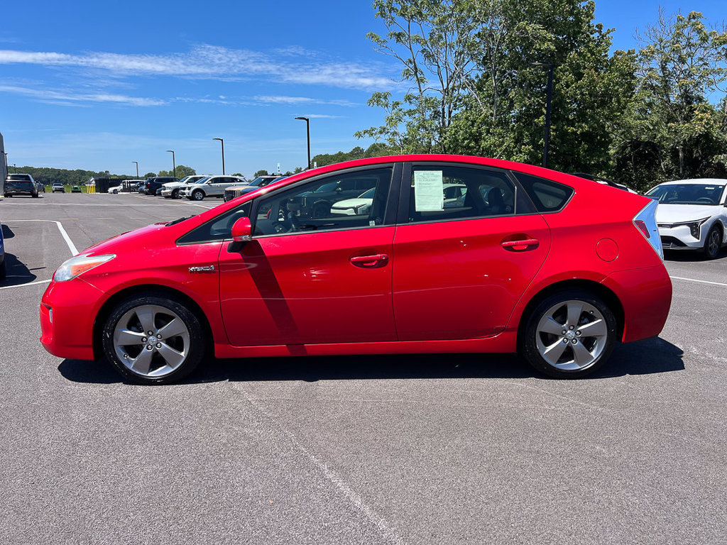Used 2015 Toyota Prius Persona Series FWD image 2