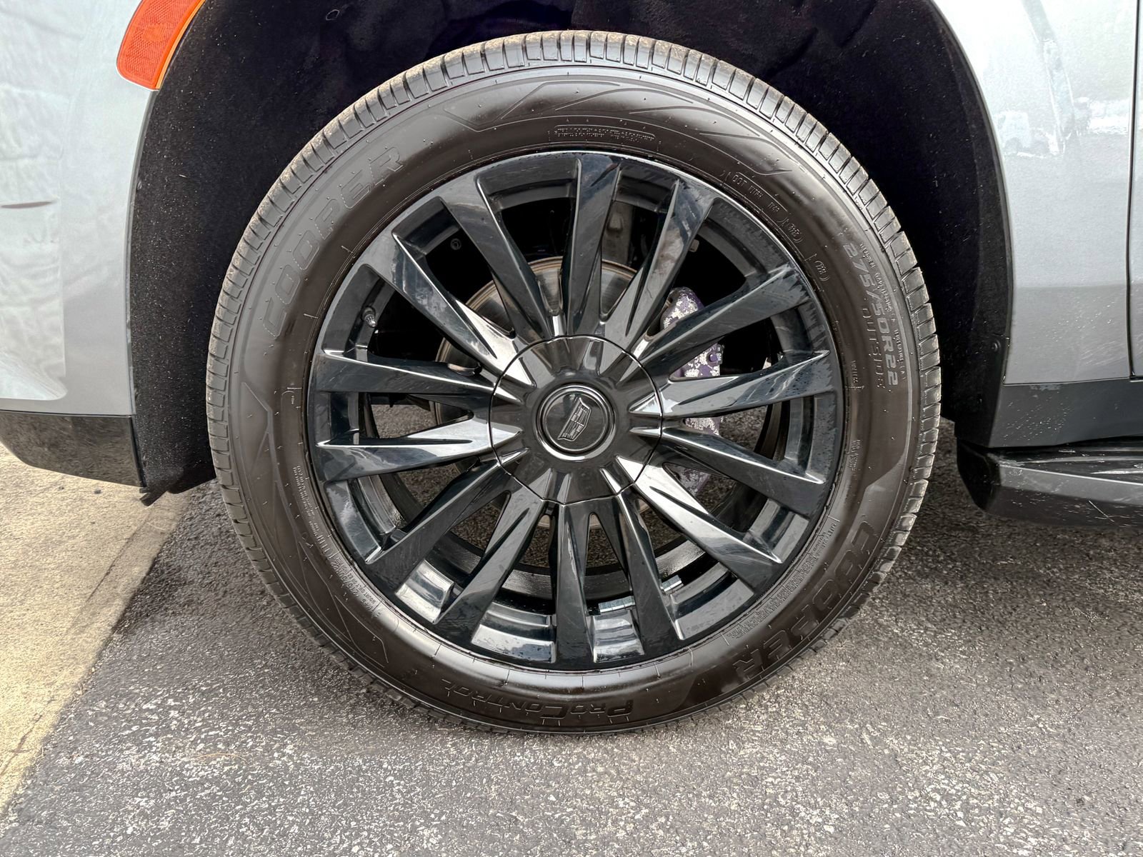 Certified 2022 Cadillac Escalade Luxury image 9