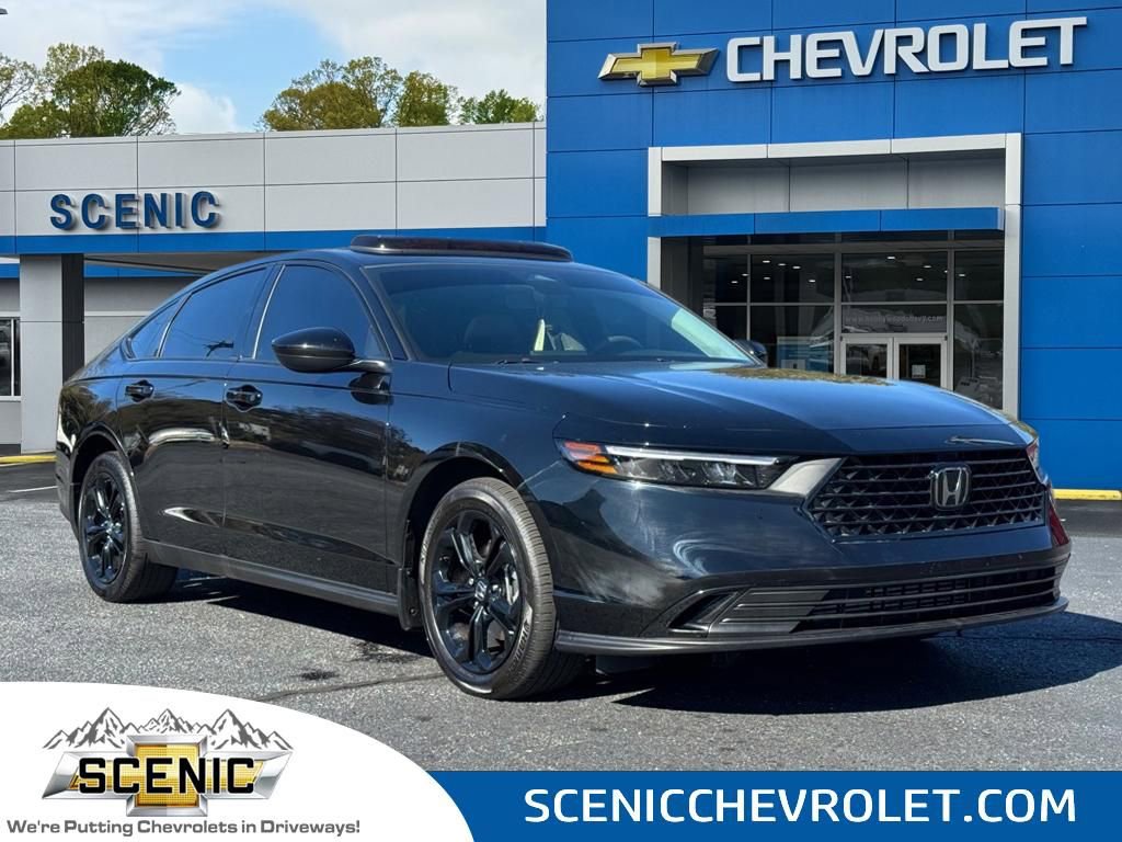 Used 2025 Honda Accord SE