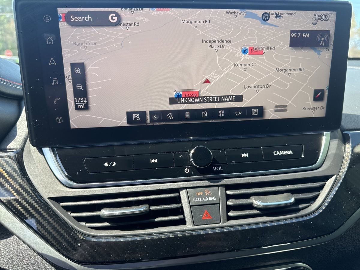 Used 2023 Nissan Altima 2.5 SR w/ SR Premium Package image 30