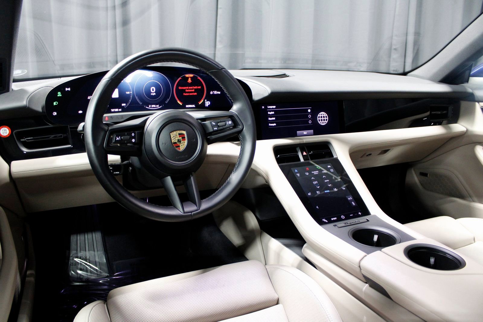 Certified 2021 Porsche Taycan image 4