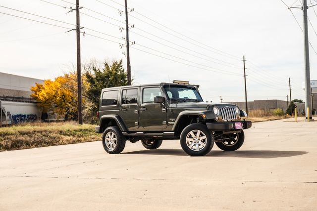 Used 2016 Jeep Wrangler Unlimited Sahara w/ Max Tow Package image 26
