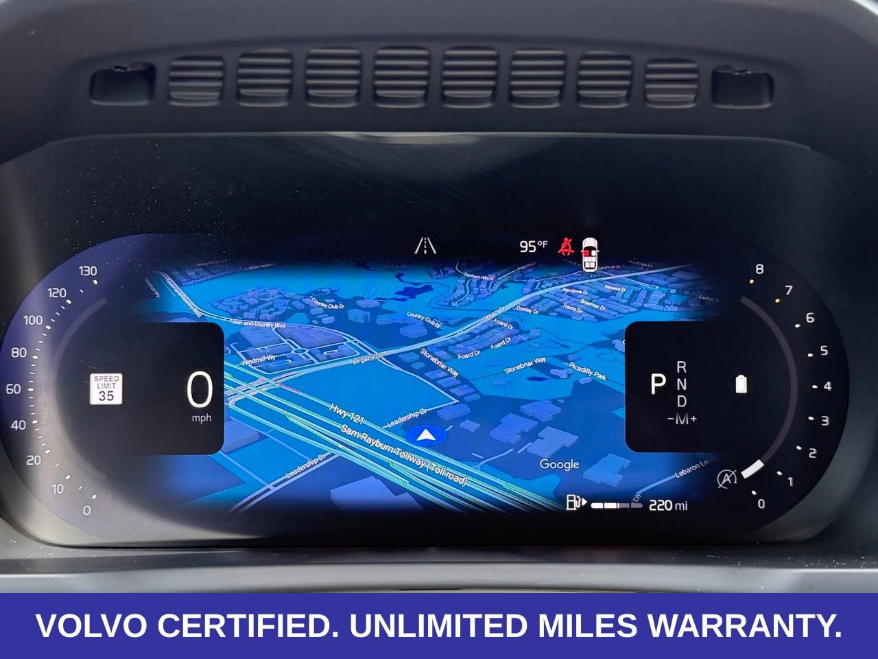 Certified 2023 Volvo XC90 B6 Plus AWD/4WD image 17