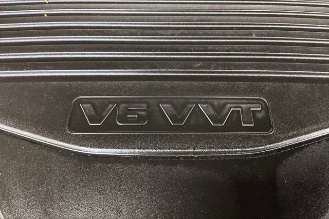 Used 2019 GMC Acadia SLE AWD/4WD image 32