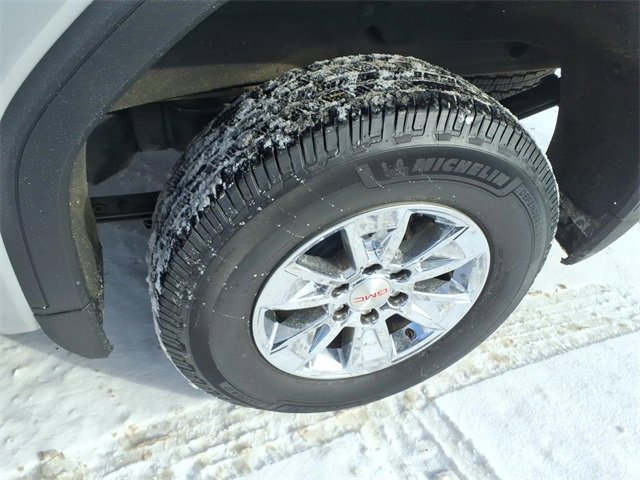 Used 2020 GMC Sierra 1500 SLE w/ SLE Value Package image 16