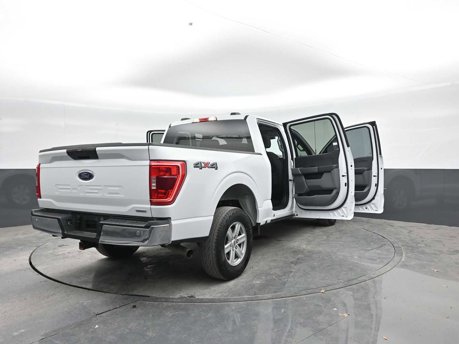 Used 2023 Ford F150 XLT image 51