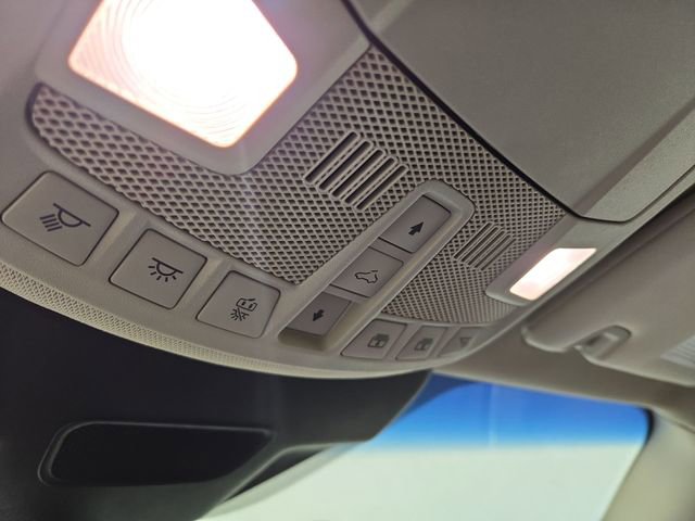 Used 2019 Lincoln Nautilus Reserve image 27