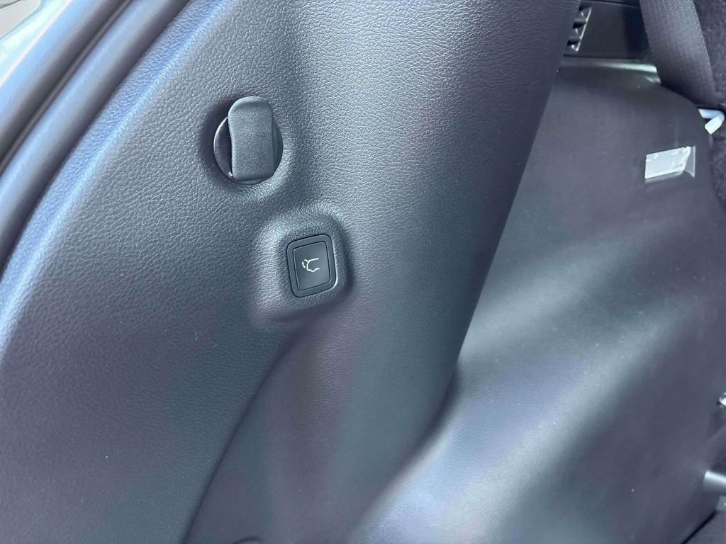 New 2026 Jeep Compass Limited w/ Sun, Sound & Navigation Group image 5