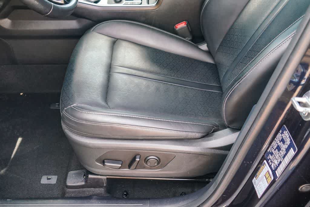 Certified 2023 Kia Sorento EX AWD/4WD image 18