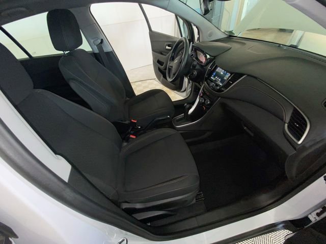 Used 2019 Chevrolet Trax LS FWD image 38