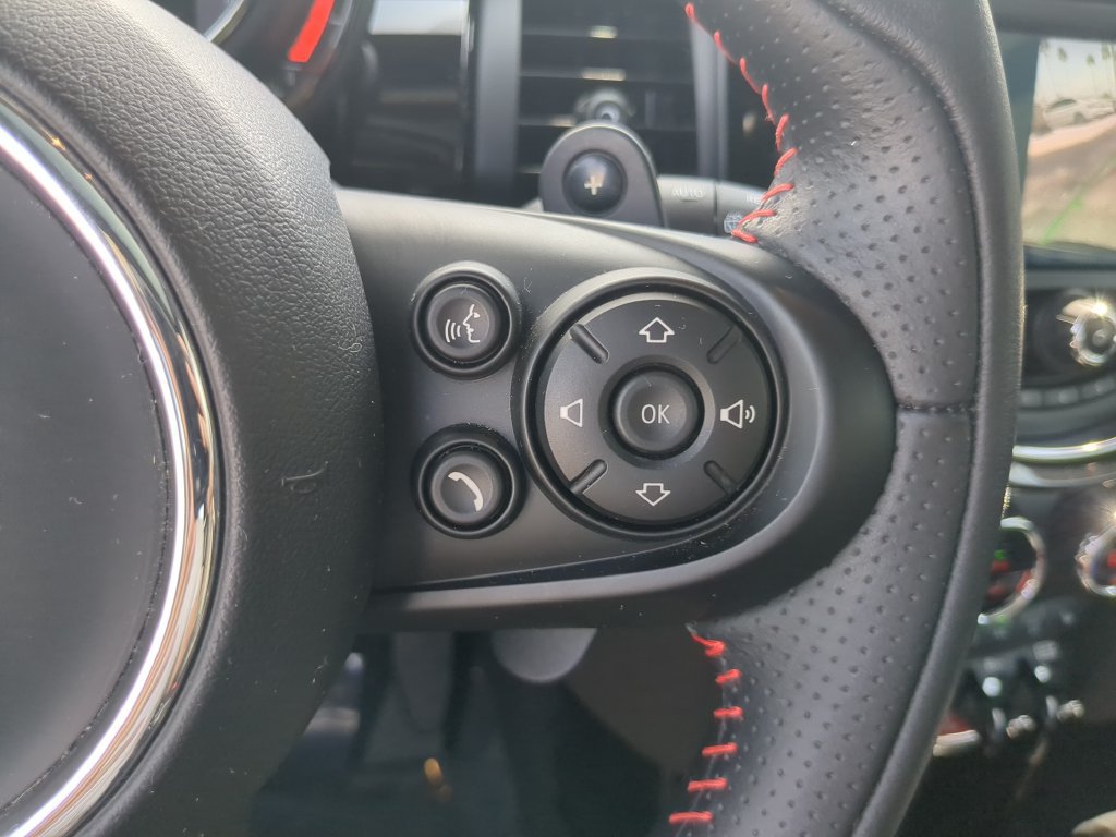 Used 2019 MINI Cooper S w/ Signature Upholstery Package FWD image 30