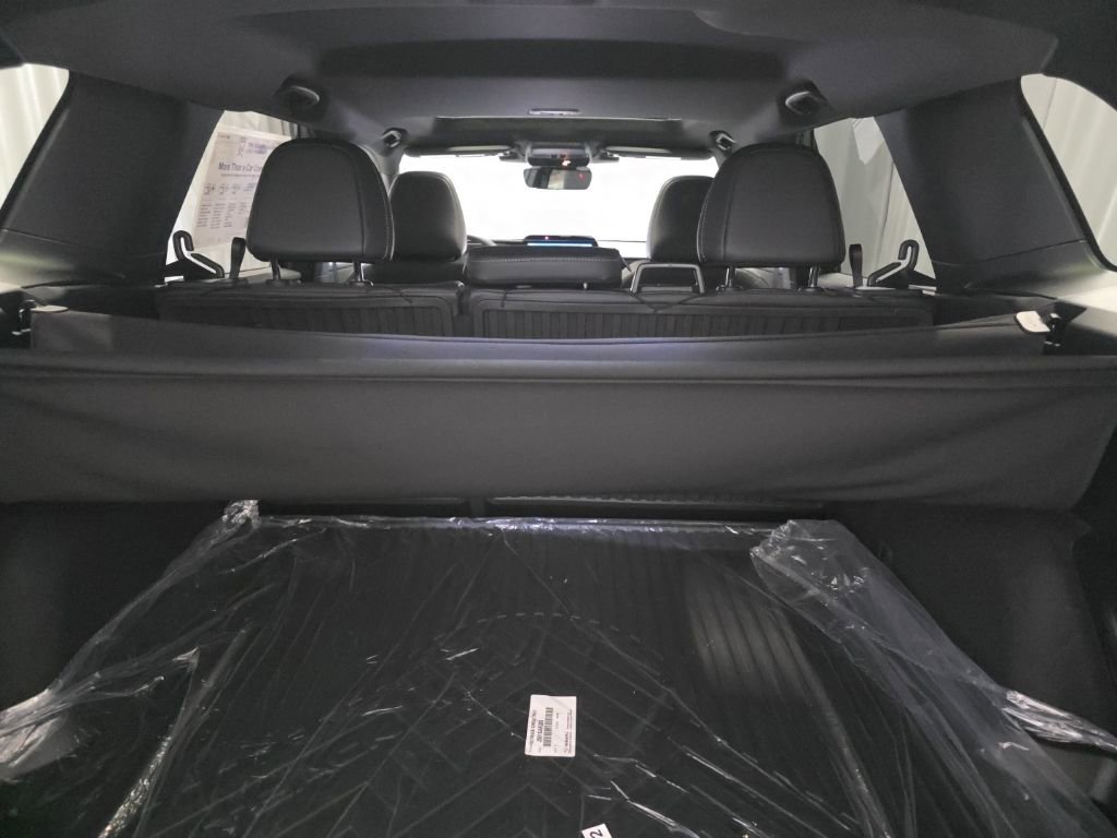 New 2026 Subaru Outback Limited XT image 8