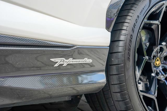 Used 2023 Lamborghini Urus Performante image 47