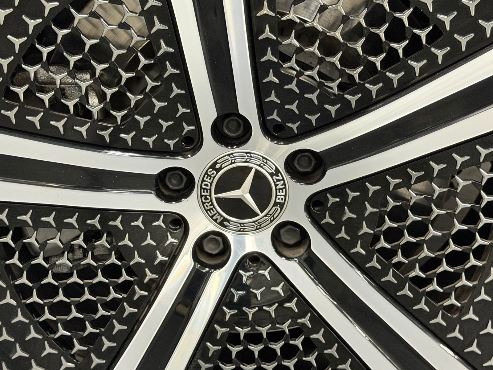 Certified 2023 Mercedes-Benz EQS 450+ 4MATIC SUV image 18