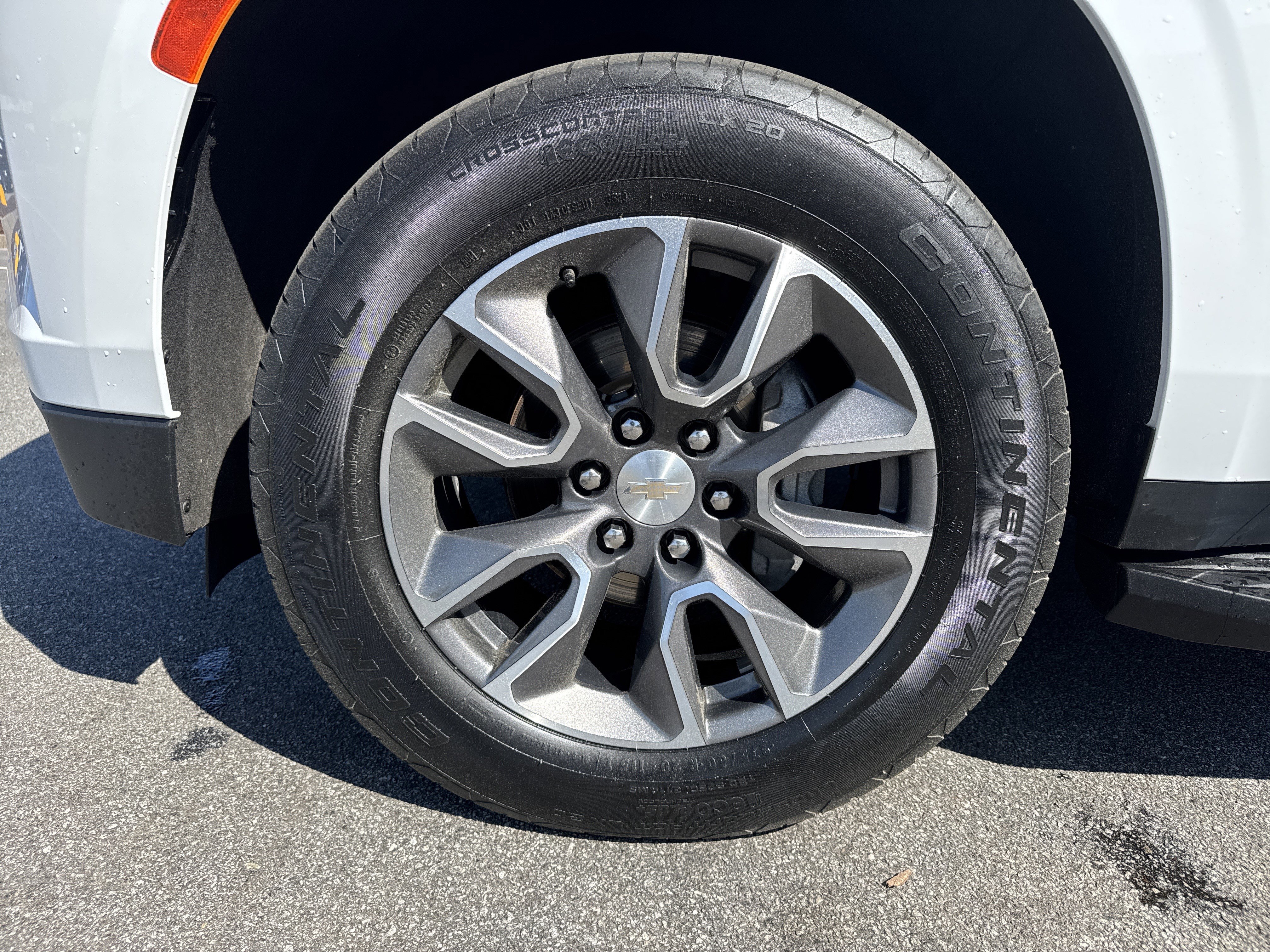 Used 2023 Chevrolet Tahoe LT w/ LT Signature Package image 13