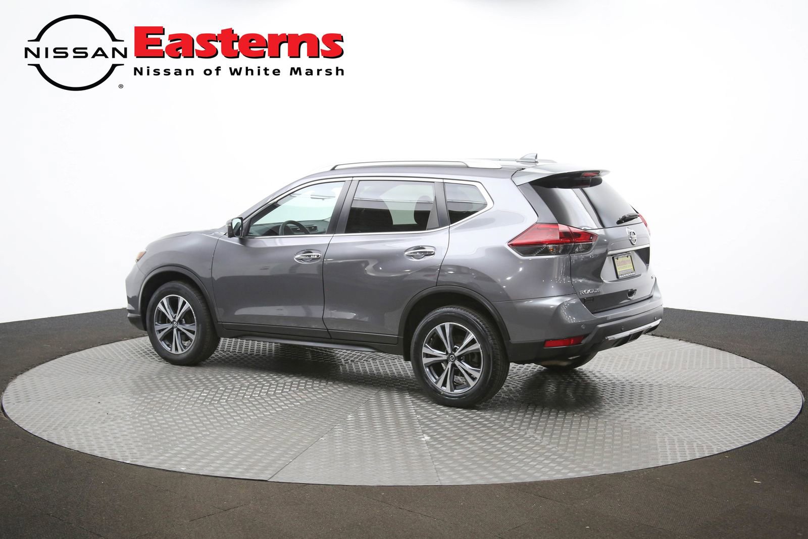 Used 2019 Nissan Rogue SV w/ Premium Package image 65