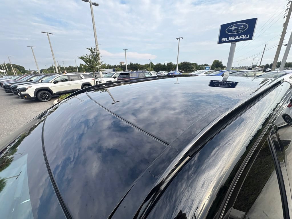 Used 2024 Land Rover Discovery Sport Dynamic SE AWD/4WD image 10