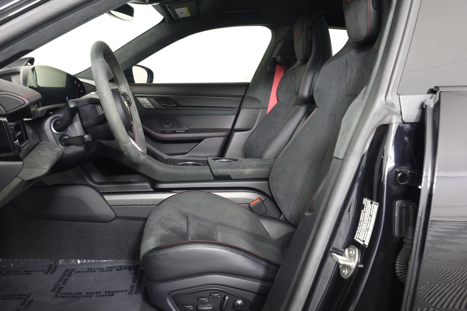 Certified 2024 Porsche Taycan GTS AWD/4WD image 5