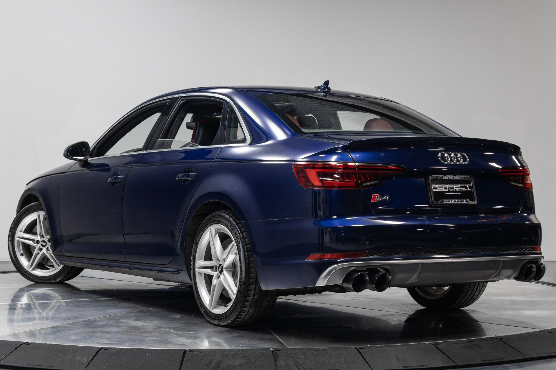 Used 2018 Audi S4 Premium Plus w/ Navigation Package image 35