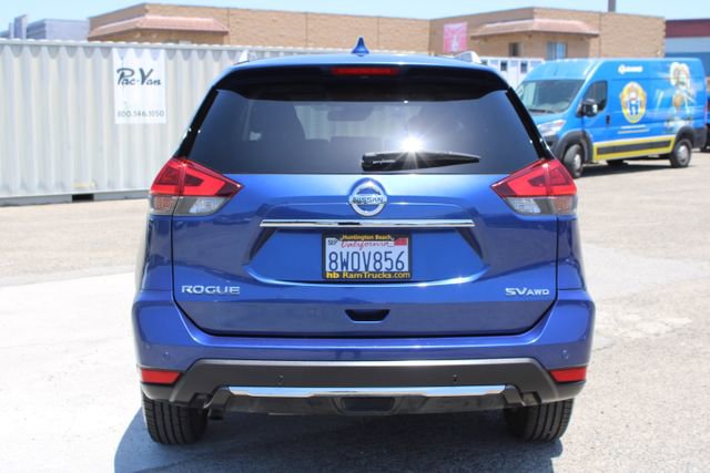 Used 2020 Nissan Rogue SV AWD/4WD image 5