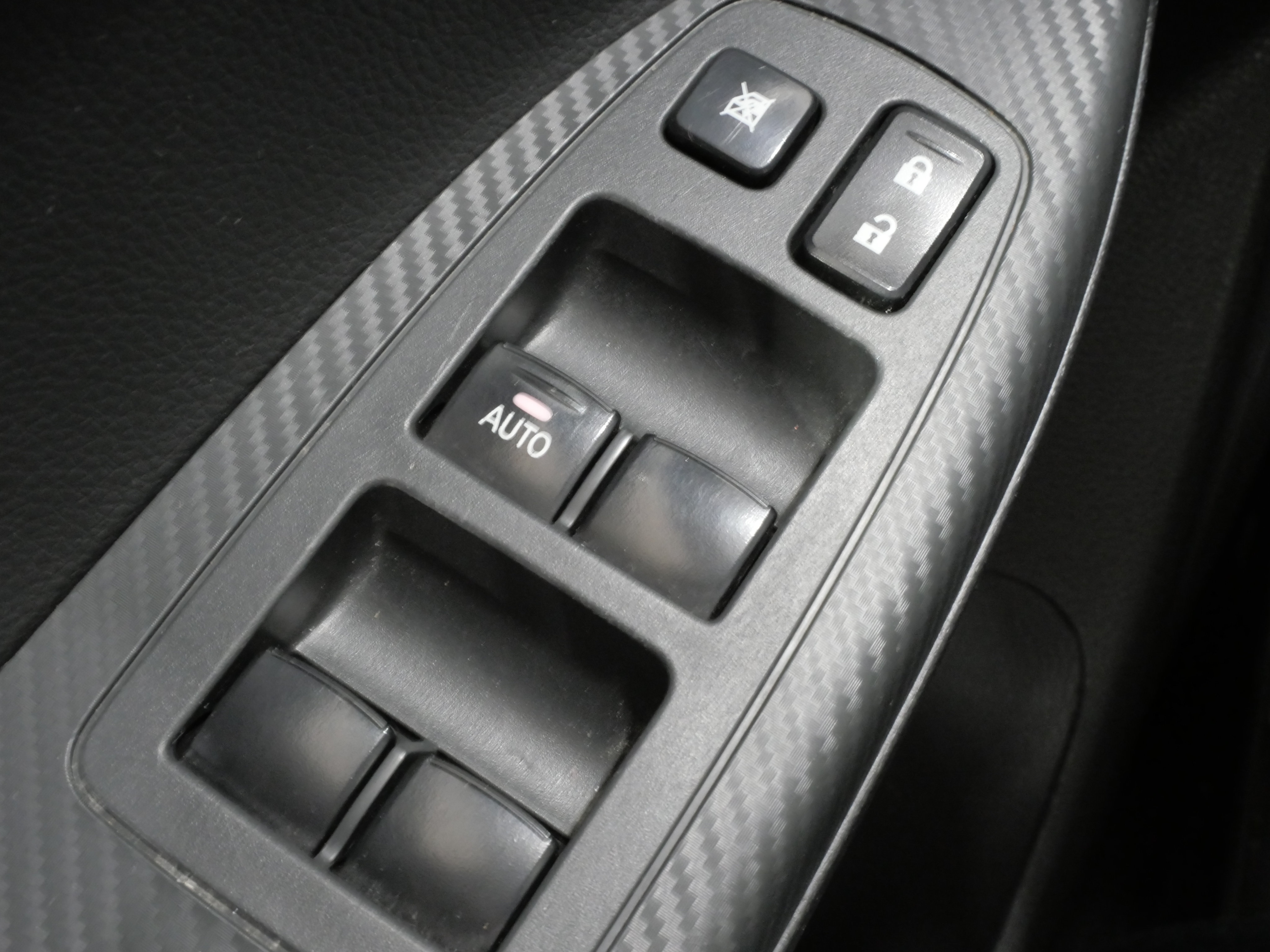 Used 2024 Mitsubishi Eclipse Cross SE AWD/4WD image 8