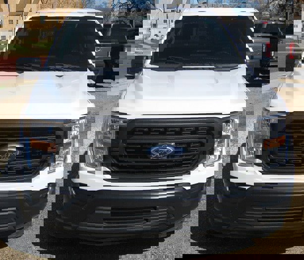 Used 2021 Ford F150 XL w/ Equipment Group 101A High RWD image 9