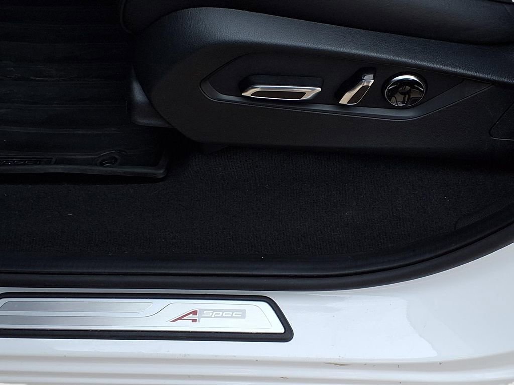 Used 2023 Acura MDX A-Spec image 28