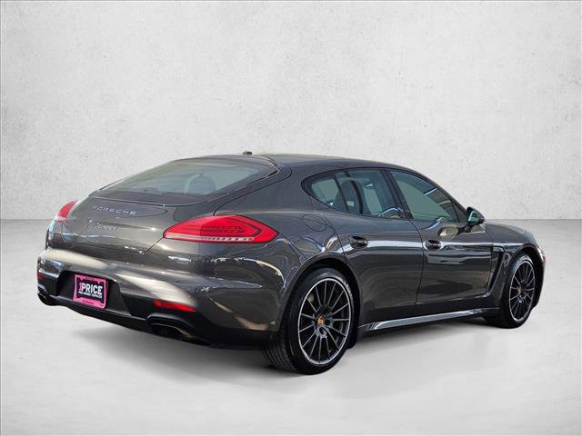 Used 2016 Porsche Panamera 4 Edition image 4