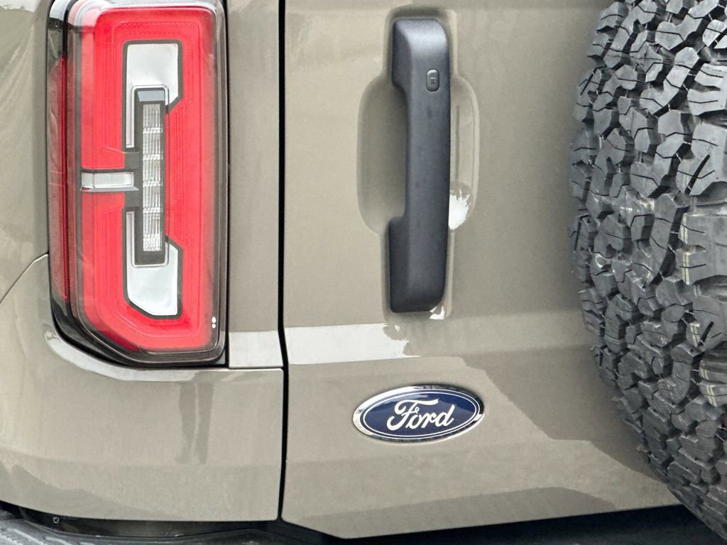 Certified 2025 Ford Bronco Badlands image 26