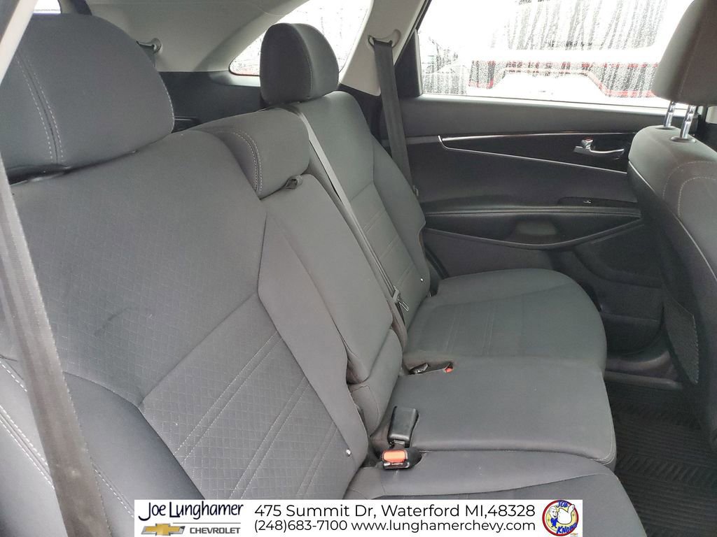 Used 2019 Kia Sorento LX image 25