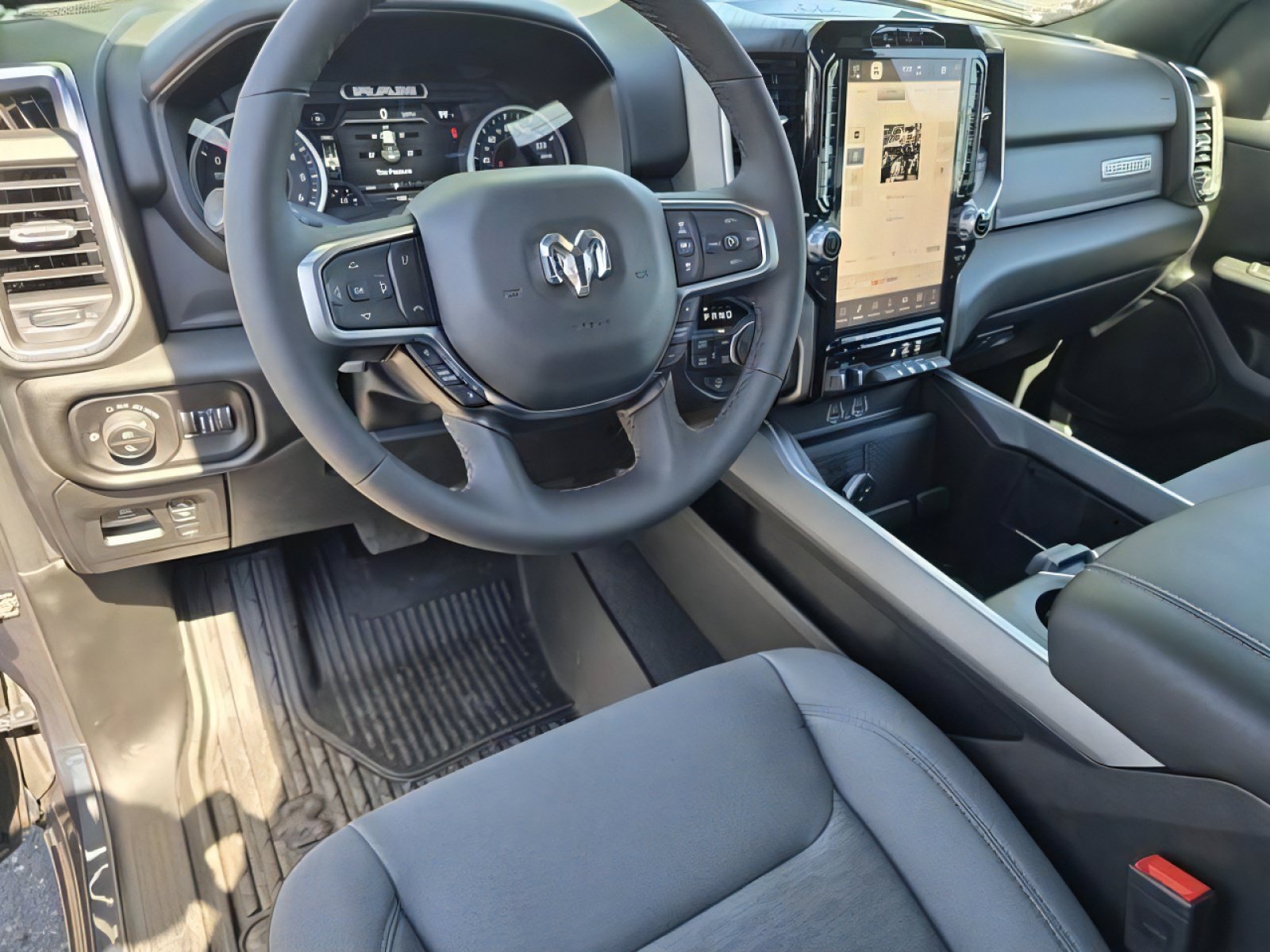 New 2026 RAM 1500 Big Horn AWD/4WD image 17
